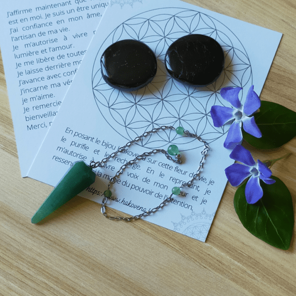 Coffret Pendule divinatoire en aventurine - Léa + tourmaline noire par Hakovena
